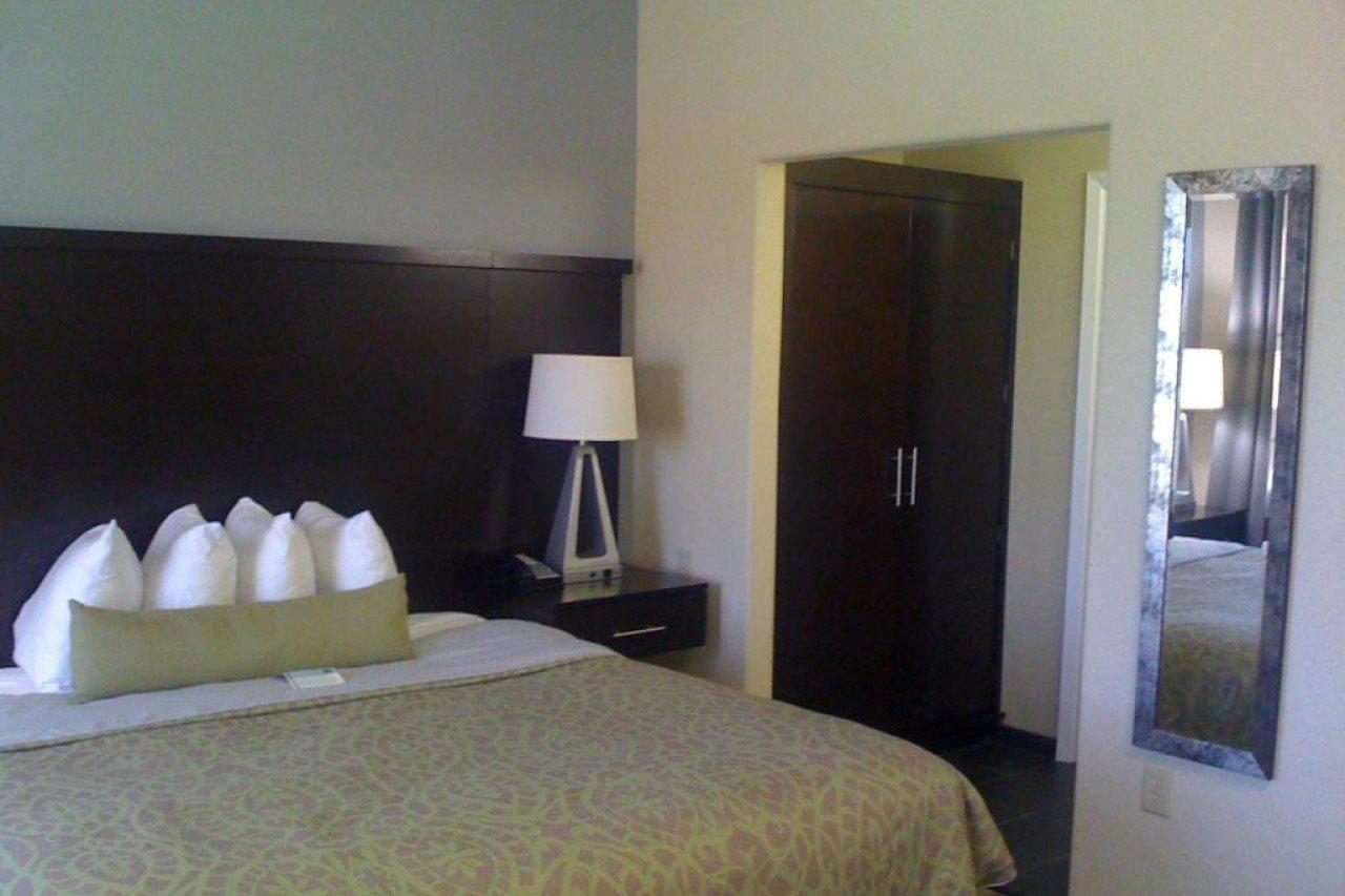 Staybridge Suites Houston Stafford - Sugar Land By Ihg Екстериор снимка