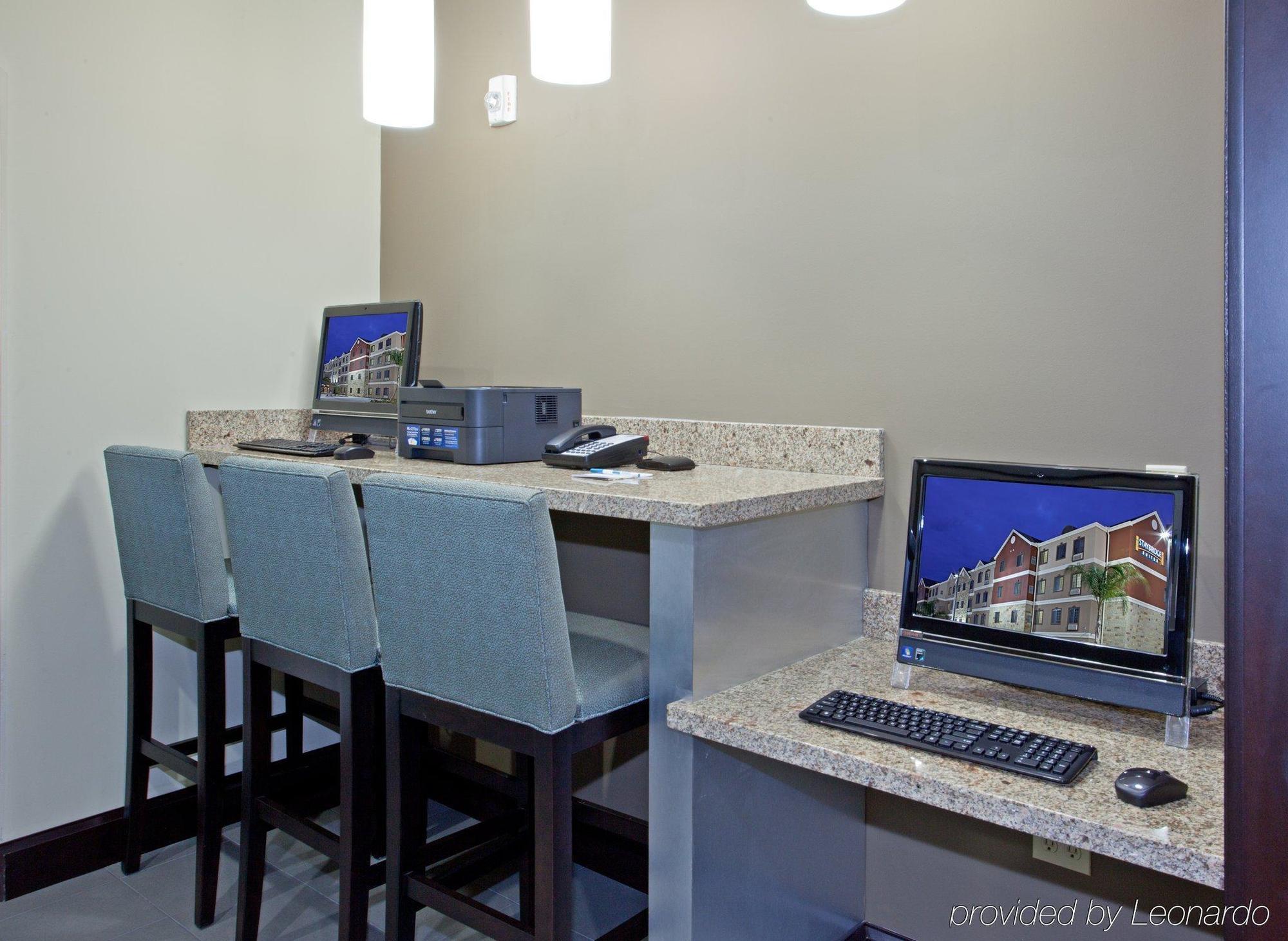 Staybridge Suites Houston Stafford - Sugar Land By Ihg Съоръжения снимка