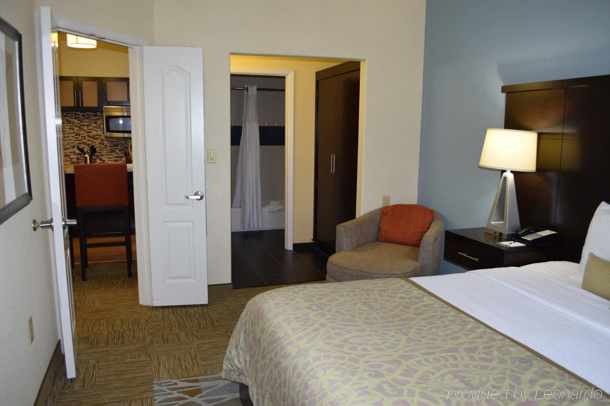 Staybridge Suites Houston Stafford - Sugar Land By Ihg Екстериор снимка