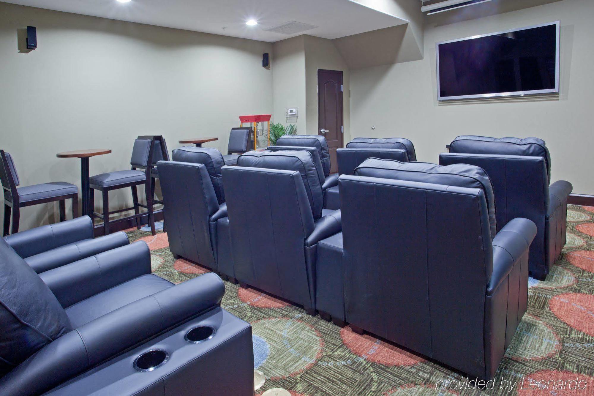 Staybridge Suites Houston Stafford - Sugar Land By Ihg Съоръжения снимка
